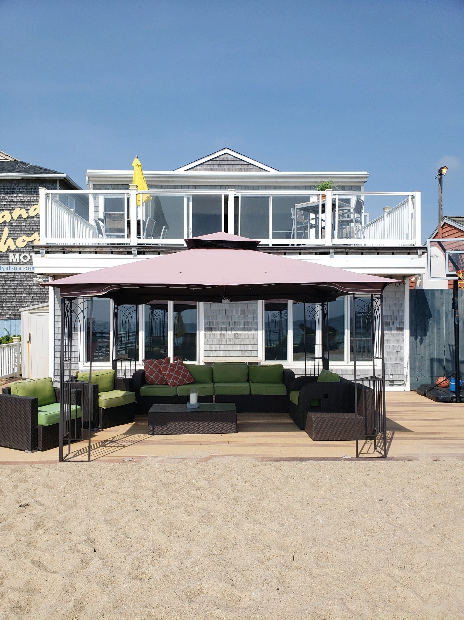 Summer Vacation Property Rentals In Misquamicut Beach Ri